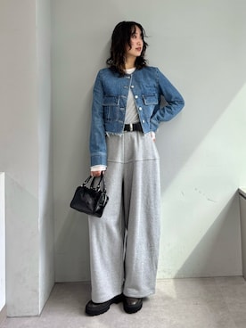 「アイテム（スウェットパンツ）」を使った、ABEさん（レディース・167cm）の秋コーディネート