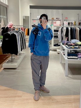 「Yeezy（イージー）のアイテム」を使った、ittさん（メンズ・175cm）の春コーディネート