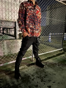 「BURBERRY（バーバリー）のアイテム（シャツ/ブラウス、レッド系）」を使った、KEITOさん（メンズ・172cm）の秋コーディネート