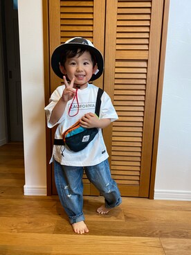 「CHUMS（チャムス）のアイテム（帽子）」を使った、みなるいさん（キッズ・90cm）の春コーディネート