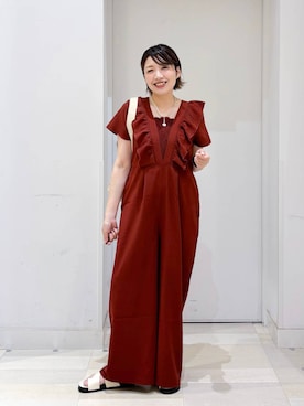 「GLOBAL WORK（グローバルワーク）のフリルオールインワン/1046306（つなぎ/オールインワン、レッド系）」を使った、tahanyanさん（レディース・155cm）の夏コーディネート