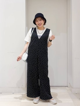 「GLOBAL WORK（グローバルワーク）のエアかるクッションベルトスニーカー/102313（スニーカー、グレー系）」を使った、tahanyanさん（レディース・155cm）の春コーディネート