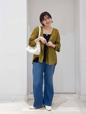「GLOBAL WORK（グローバルワーク）のスペ軽チャーム付きボストン/495720（ボストンバッグ、ホワイト系）」を使った、tahanyanさん（レディース・155cm）の夏コーディネート
