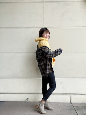 「SCHOTT」｜「アイテム（ブーツ）」を使った、AYANEさん（レディース・166cm）の秋コーディネート