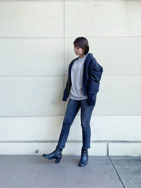 「Moname（モナーム）のアイテム（パンツ）」を使った、AYANEさん（レディース・166cm）の秋コーディネート
