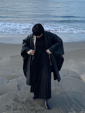 「アイテム（ポンチョ）」を使った、naru さん（レディース・155cm）の冬コーディネート
