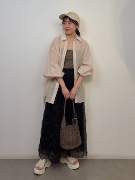 「SENSE OF PLACE by URBAN RESEARCH(センスオブプレイスバイアーバンリサーチ)の『接触冷感/速乾』シアーストライプアレンジシャツ(シャツ/ブラウス、ベージュ系)」を使った、みてきちさん(レディース・155cm)の春コーディネート