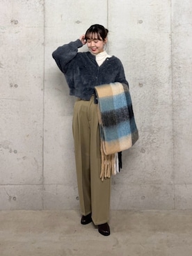 「アイテム（マフラー）」を使った、みてきちさん（レディース・155cm）の秋コーディネート