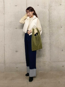 「アイテム（ダウンベスト）」を使った、みてきちさん（レディース・155cm）の秋コーディネート