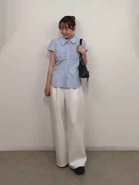 「SENSE OF PLACE by URBAN RESEARCH(センスオブプレイスバイアーバンリサーチ)のパフスリーブコンパクトギャザーシャツ(シャツ/ブラウス、ブルー系)」を使った、みてきちさん(レディース・155cm)の春コーディネート