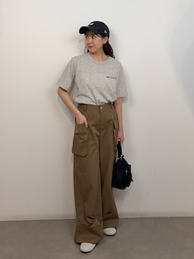 「SENSE OF PLACE by URBAN RESEARCH（センスオブプレイスバイアーバンリサーチ）のグラフィックTシャツ(半袖)（Tシャツ/カットソー、その他）」を使った、みてきちさん（レディース・155cm）の春コーディネート