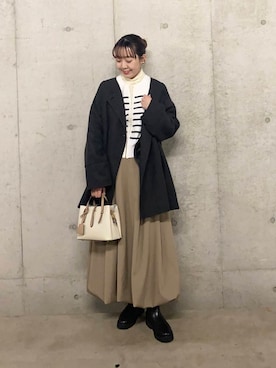 「アイテム（ノーカラーコート、グレー系）」を使った、みてきちさん（レディース・155cm）の冬コーディネート