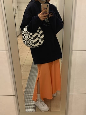 「VINTAGE（ヴィンテージ）のアイテム（スウェット）」を使った、mさん（レディース・153cm）の冬コーディネート