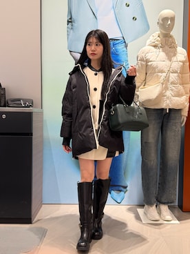 「アイテム（バッグ、グリーン系）」を使った、Misakeyさん（レディース・160cm）の冬コーディネート