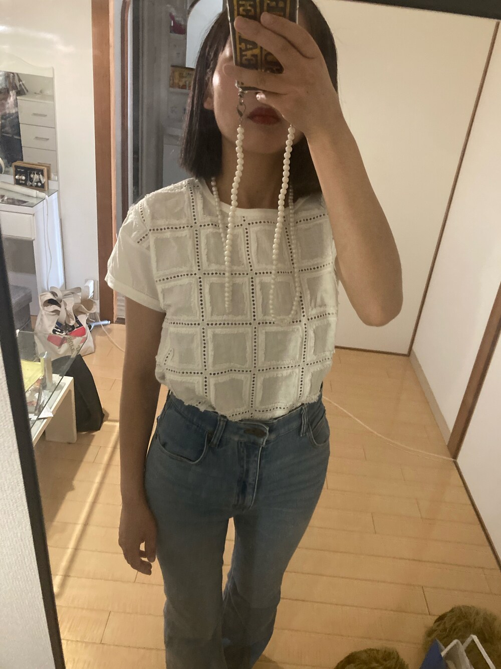 「白×デニム、夏コーデ、カフェコーデ」｜「brand ?のアイテム（Tシャツ/カットソー、ホワイト系）」を使った、mikihouse415さん（レディース・156cm）の夏コーディネートの1枚目の写真