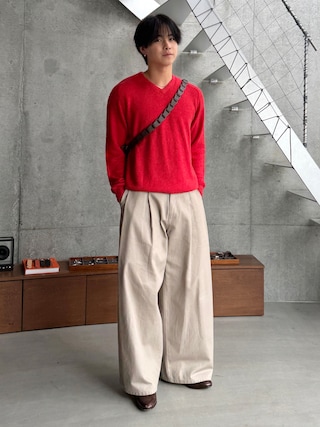 「SINSS(シンス)のFox blend V-neck knit / フォックスブレンドVネックニット(ニット/セーター)」を使った、てるさん(メンズ・181cm)の秋コーディネート