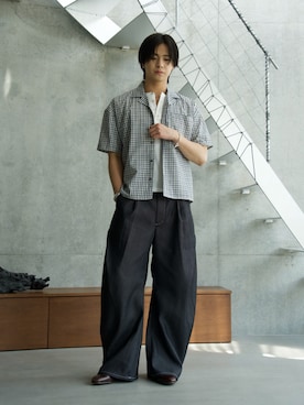 「SINSS（シンス）のアイテム（トップス）」を使った、てるさん（メンズ・181cm）の夏コーディネート