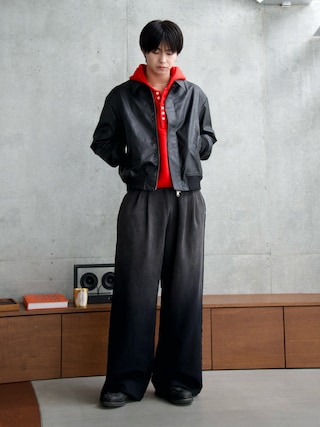 「SINSS(シンス)のConcealed front short zip blouson / コンシールドフロントショートジップブルゾン(ブルゾン)」を使った、てるさん(メンズ・181cm)の冬コーディネート