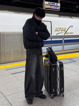 「アイテム（ジャケット/アウター、グレー系）」を使った、てるさん（メンズ・181cm）の冬コーディネート