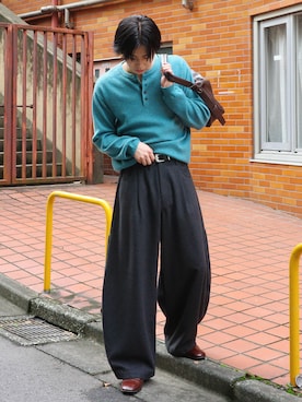 「SINSS（シンス）のWashable henley knit / ウォッシャブルヘンリーニット（ニット/セーター、ブルー系）」を使った、てるさん（メンズ・181cm）の秋コーディネート