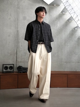 「SINSS（シンス）のアイテム」を使った、てるさん（メンズ・181cm）の春コーディネート