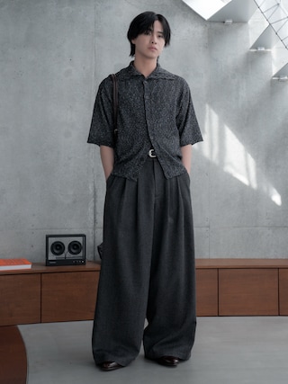 「SINSS(シンス)のNep HS knit cardigan / ネップHSニットカーディガン(ニット/セーター)」を使った、てるさん(メンズ・181cm)の春コーディネート