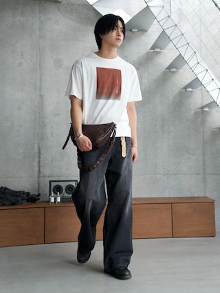 「SINSS(シンス)のGraphic compact T-shirt / グラフィックコンパクトTシャツ(Tシャツ/カットソー)」を使った、てるさん(メンズ・181cm)の夏コーディネート