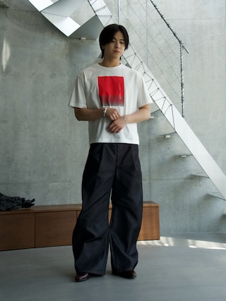 「SINSS（シンス）のSide tuck curve denim / サイドタックカーブデニム（デニムパンツ）」を使った、てるさん（メンズ・181cm）の夏コーディネート