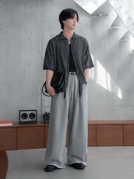 「SINSS（シンス）のNep HS knit cardigan / ネップHSニットカーディガン（ニット/セーター、ブラック系）」を使った、てるさん（メンズ・181cm）の春コーディネート