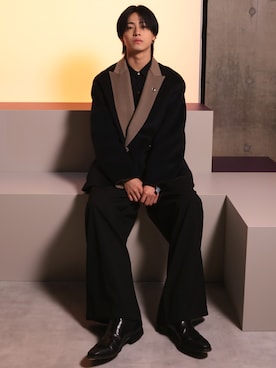 「SINSS（シンス）のアイテム（スラックス）」を使った、てるさん（メンズ・181cm）の秋コーディネート