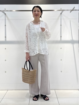 「INDIVI（インディヴィ）の【洗える／UVケア／SETUP可】着る日傘ワイドパンツ（その他パンツ、グレー系）」を使った、yuriさん（レディース・170cm）の夏コーディネート