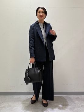 「アイテム（トレンチコート、ブルー系）」を使った、yuriさん（レディース・170cm）の冬コーディネート