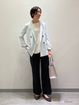 「アイテム（スーツジャケット、グリーン系）」を使った、yuriさん（レディース・170cm）の冬コーディネート
