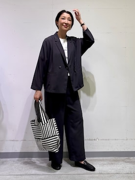 「INDIVI（インディヴィ）の【UVケア／選べるグラフィック】スムースジャージTシャツ（Tシャツ/カットソー、ホワイト系）」を使った、yuriさん（レディース・170cm）の夏コーディネート