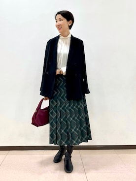 「秋先取りコーデ」｜「アイテム（フォーマルスーツ/小物）」を使った、yuriさん（レディース・170cm）の秋コーディネート