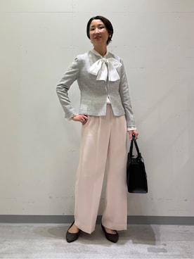 「アイテム（ノーカラージャケット、ブラック系）」を使った、yuriさん（レディース・170cm）の冬コーディネート