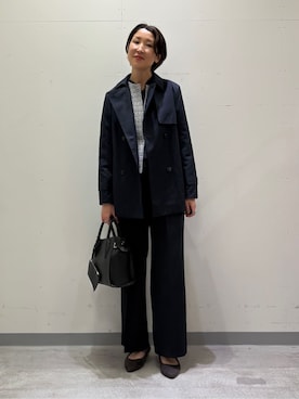 「アイテム（トレンチコート、ブルー系）」を使った、yuriさん（レディース・170cm）の冬コーディネート