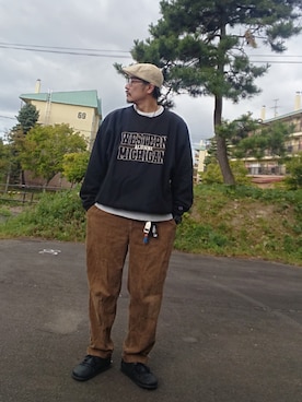 「アイテム（チノパンツ）」を使った、cocostmilitaryさん（メンズ・186cm・40代）の秋コーディネート
