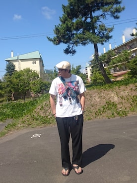 「HOKA（ホカ）の＜HOKA＞ オラ リカバリー フリップ（サンダル）」を使った、cocostmilitaryさん（メンズ・186cm）の夏コーディネート