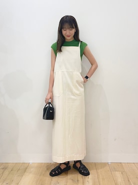 「アイテム（オールインワン・サロペット、ホワイト系）」を使った、maiさん（レディース・162cm）の春コーディネート