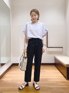 「ITEMS URBANRESEARCH（アイテムズ アーバンリサーチ）の『イージーケア/接触冷感/UVカット』SMOOTH LINEN TOUCH パンツ（その他パンツ、ブラック系）」を使った、fujimonさん（レディース・159cm）の夏コーディネート