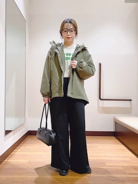 「アイテム（マウンテンパーカー）」を使った、fujimonさん（レディース・159cm）の秋コーディネート