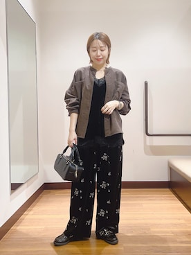 「KBF（ケイビーエフ）のアイテム（トップス）」を使った、fujimonさん（レディース・159cm）の秋コーディネート