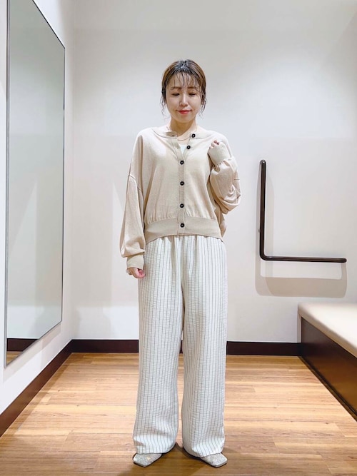 未使用　JILLSTUART　シアークルーネックカーディガン シアー編み柄クルーネックカーディガン