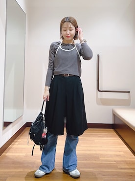 「SENSE OF PLACE by URBAN RESEARCH（センスオブプレイスバイアーバンリサーチ）のアンサンブルカットトップ（Tシャツ/カットソー、グレー系）」を使った、fujimonさん（レディース・159cm）の春コーディネート