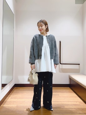 「アイテム（シャツ/ブラウス）」を使った、fujimonさん（レディース・159cm・30代）の秋コーディネート