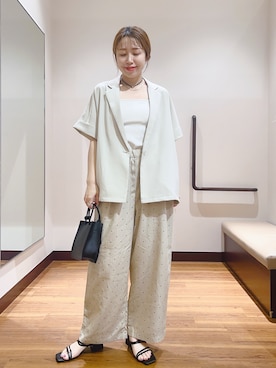 「ITEMS URBANRESEARCH（アイテムズ アーバンリサーチ）の『イージーケア/接触冷感/UVカット』SMOOTH LINEN TOUCH 半袖ジャケット（その他アウター、ホワイト系）」を使った、fujimonさん（レディース・159cm）の夏コーディネート