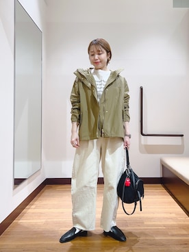 マウンテンパーカー（ベージュ系）を使った「カーキ」のレディース人気 