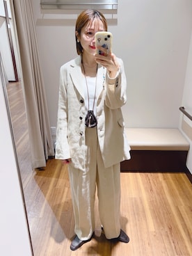 「アイテム（ポーチ）」を使った、fujimonさん（レディース・159cm）の春コーディネート