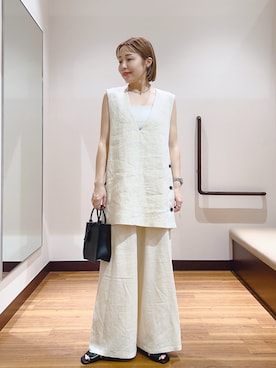 「ITEMS URBANRESEARCH（アイテムズ アーバンリサーチ）の『Sサイズあり』リネンレーヨンワイドパンツ（その他パンツ、ベージュ系）」を使った、fujimonさん（レディース・159cm）の夏コーディネート